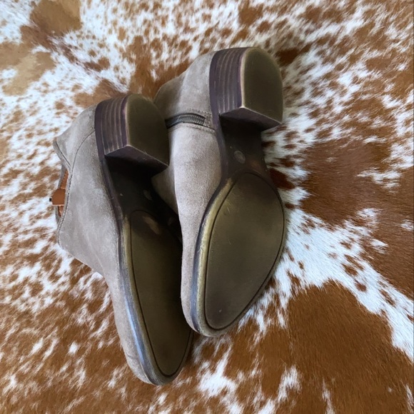 Lucky Brand suede Ankle Booties - Picture 6 of 7